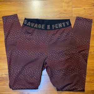 Burgundy Fenty Leggings 💕